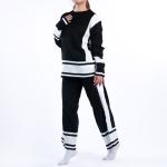 Stylish knitted suit set with wide stripe

