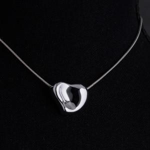 Artificial Eternal Silver Heart Necklace