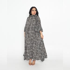 Wide-cut reception gown made of Italian crepe