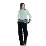 Stylish knitted suit set with wide stripes

